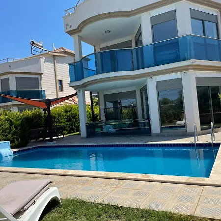 Teker's 4* Didim